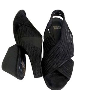 Eileen Fisher size 7 criss cross  Sandel black sling back peep toe 2 1/2 heel.​​